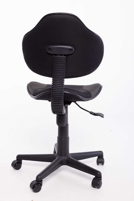 fotel krzesło obrotowe do biurka na kółkach czarne i szare