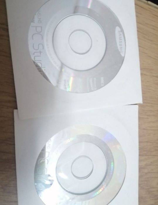 2 Cds samsung PC studio