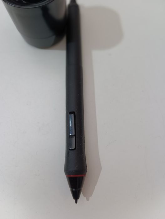 Графічний планшет Wacom Intuos 4s