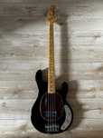 Gitara Basowa Sterling by MusicMan RAY34CA BK Ash Maple 21 progów