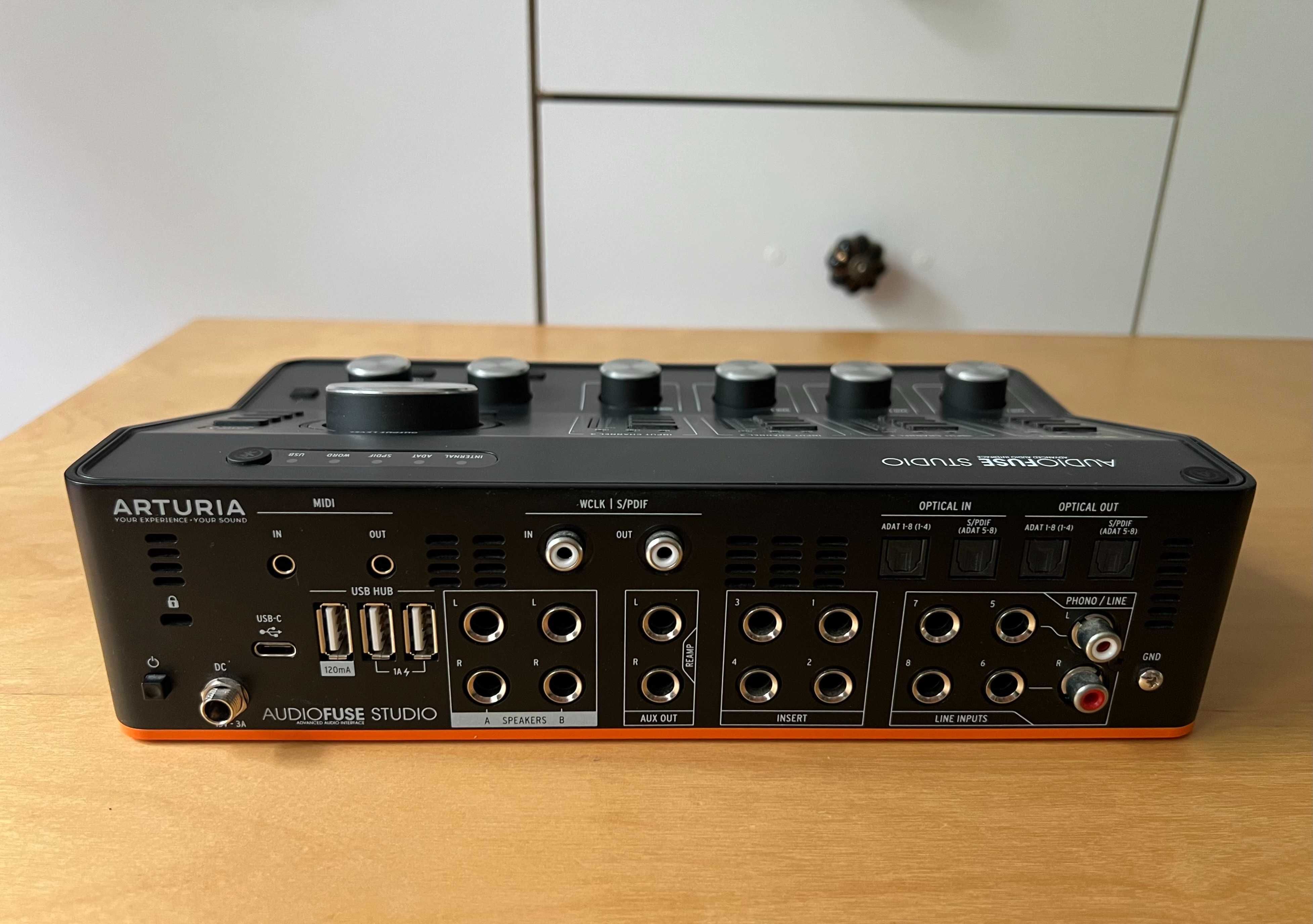 Interfejs audio Arturia Audiofuse Studio stan idealny + dustcover