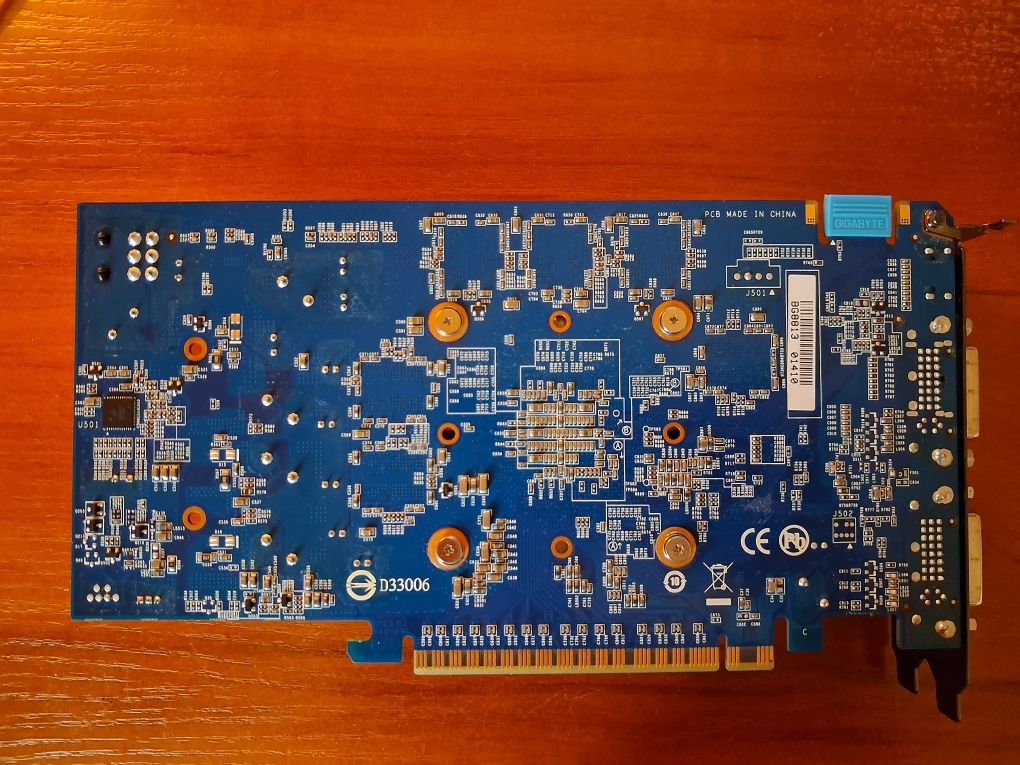 Nvidia GTS 450 1gb ddr5