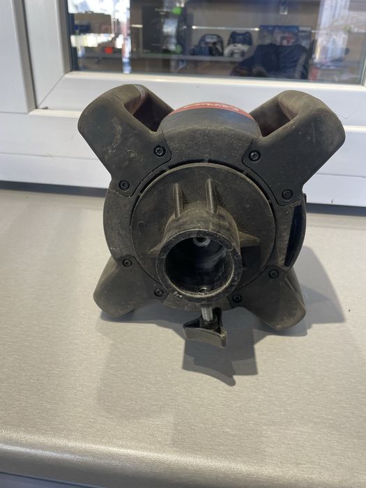 Niwelator laserowy HILTI PR3