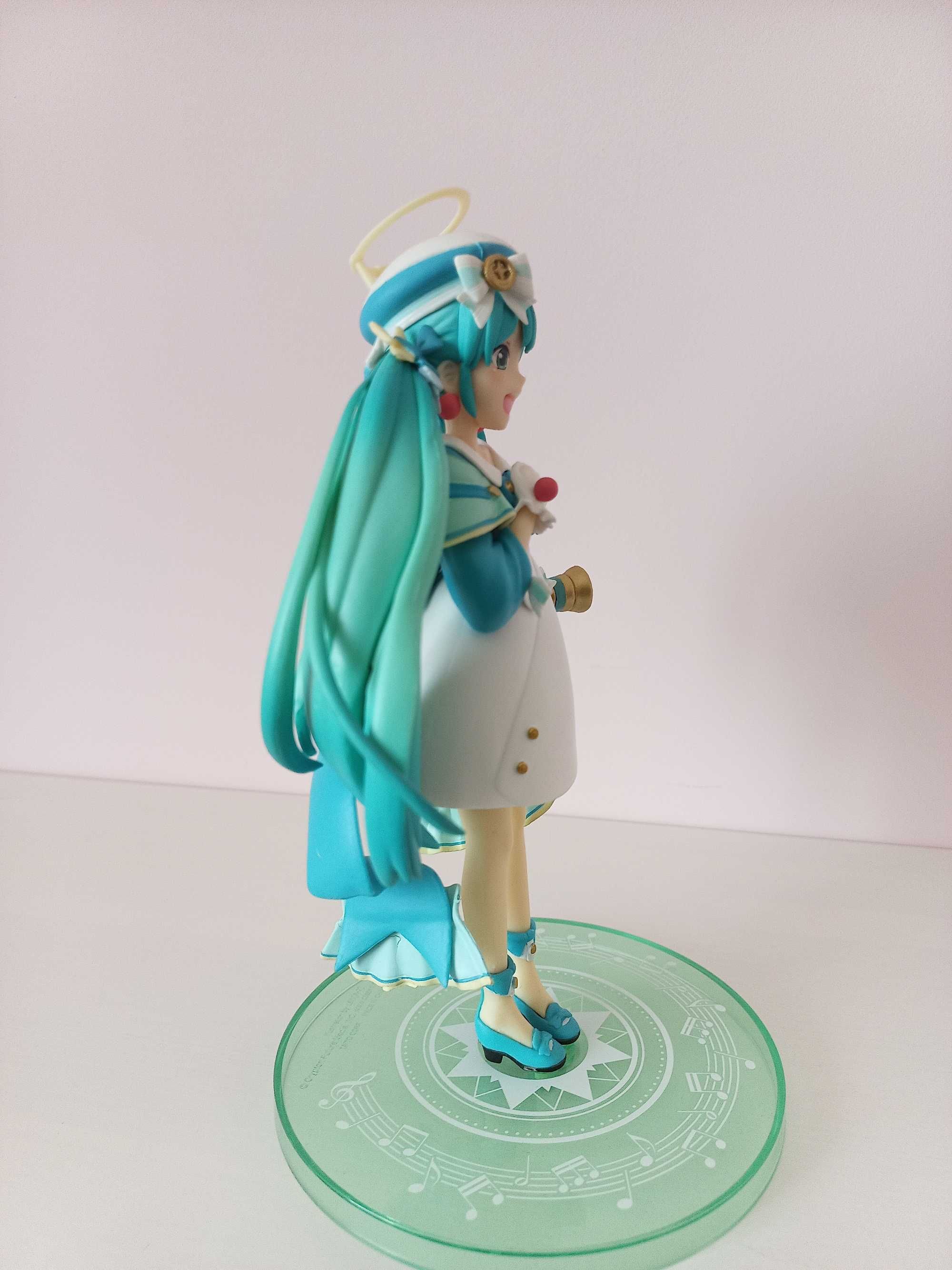 Figurka Vocaloid - Hatsune Miku 2nd Season Winter Version