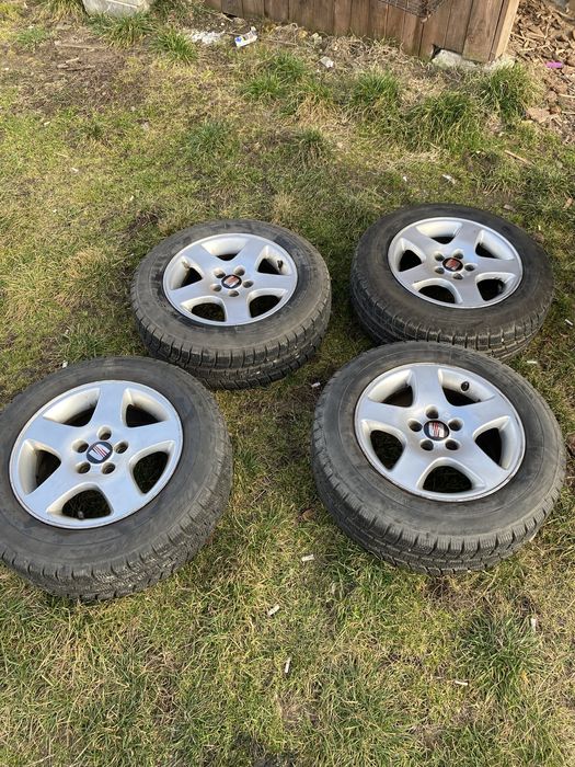 Sprzedam koła zimowe R15