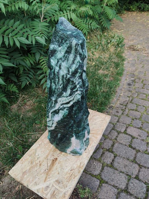 Kamień ogrodowy, monolit do ogrodu