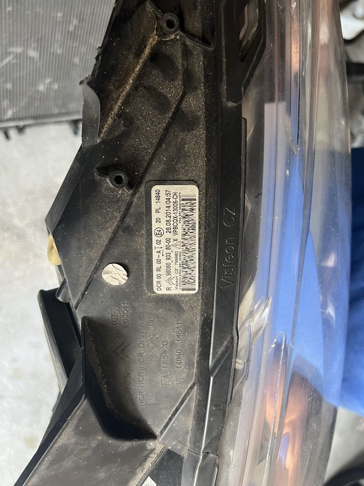 Material Citroen D5