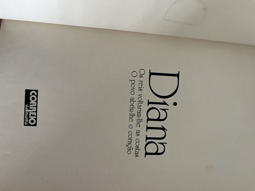 Livro ilustrado da princesa Diana