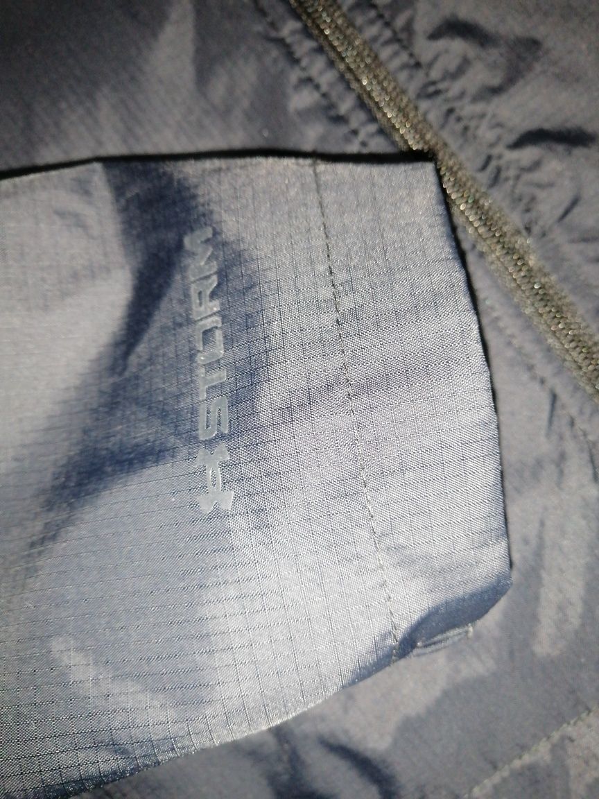 Чоловіча куртка вітровка Under Armour size S