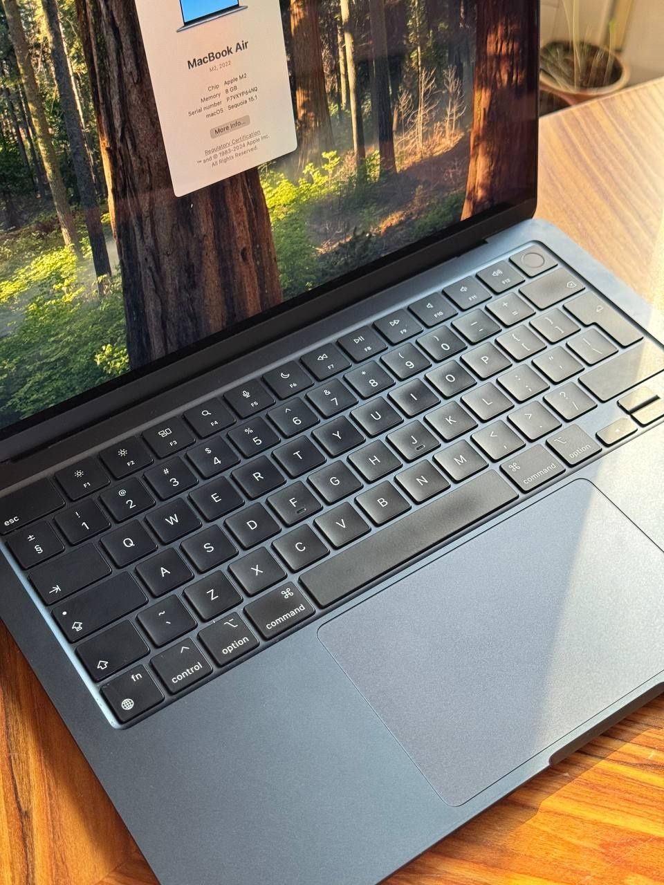 MacBook Air M2 8/512