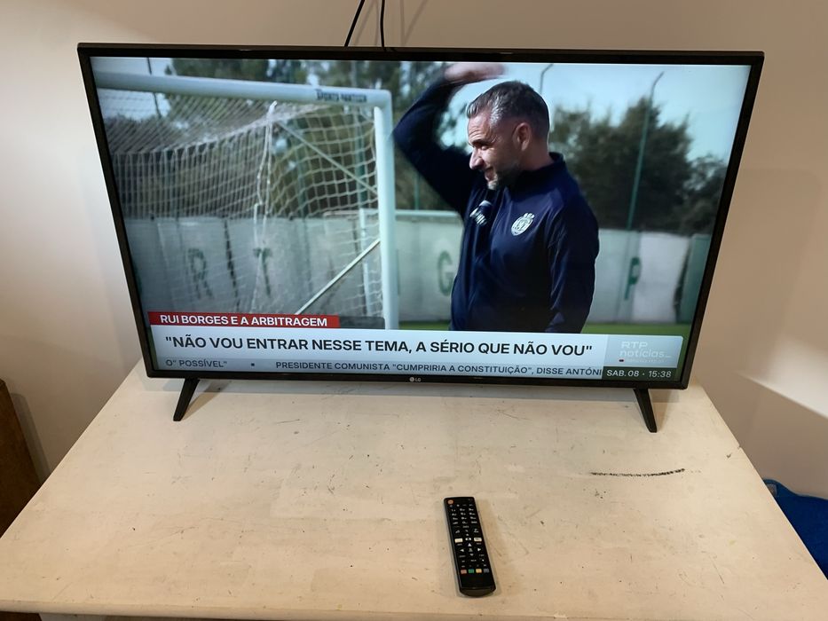 LG 43" com netflix em otimo estado