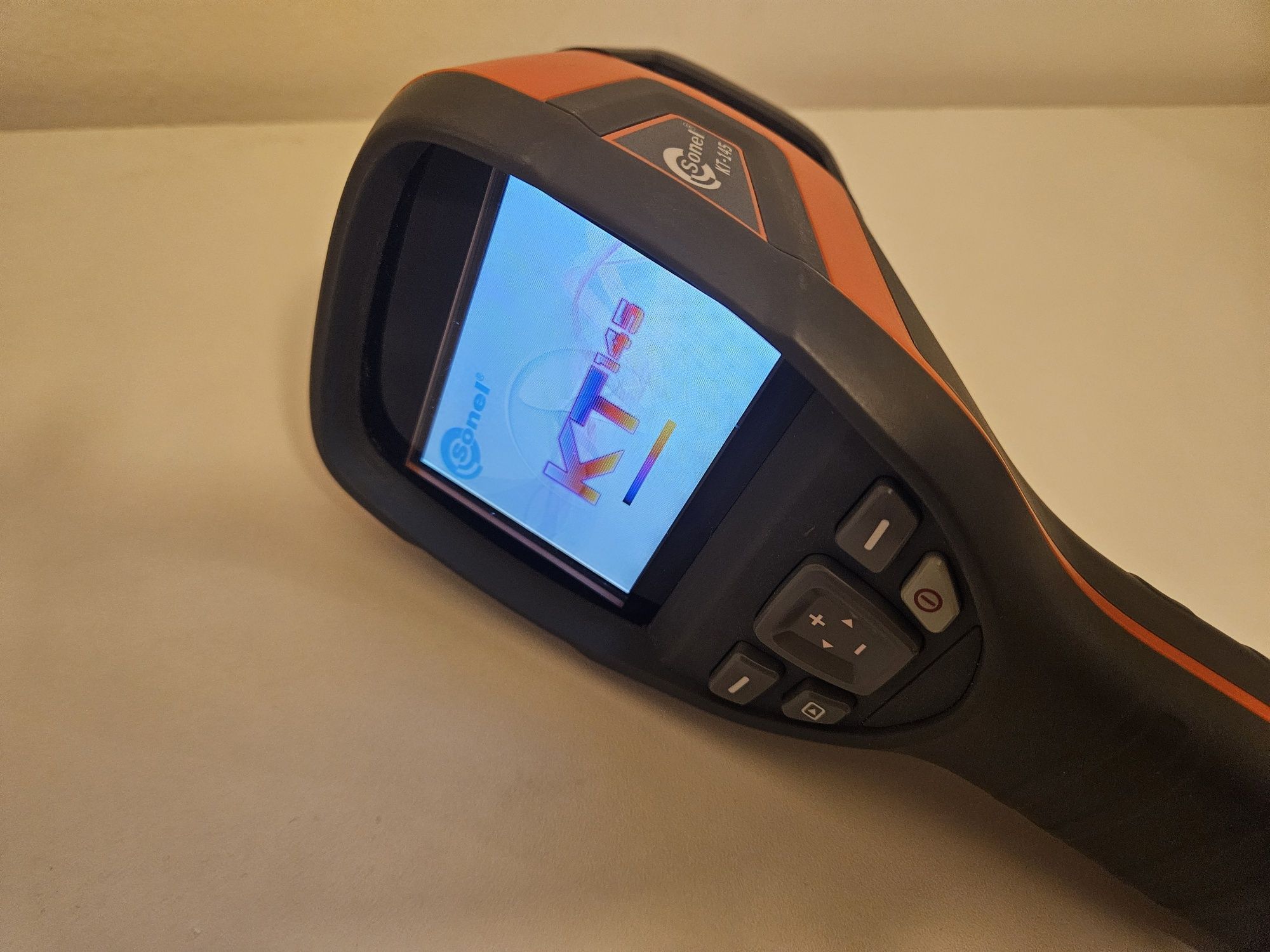 Kamera termowizyjna Sonel KT-145