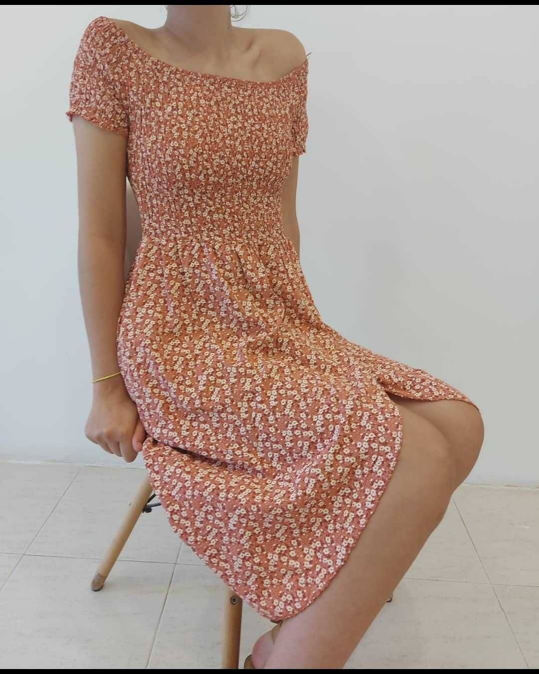 Vestido Floral em Algodão e Elastano