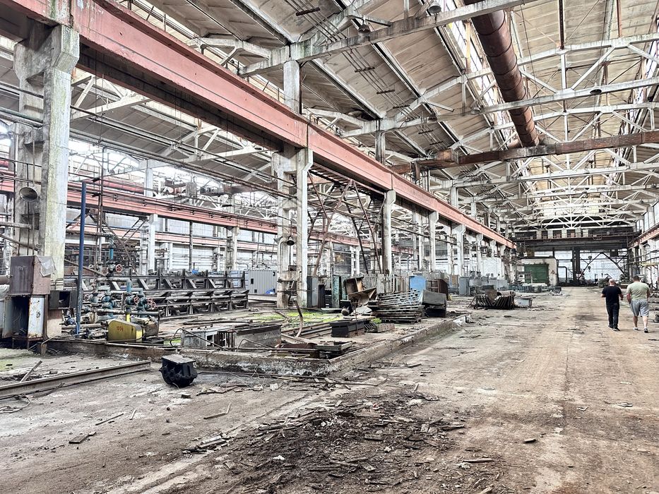 Продаж діючих виробничих приміщень 120 тис.м2, ЖД , комунікації, 22 Га