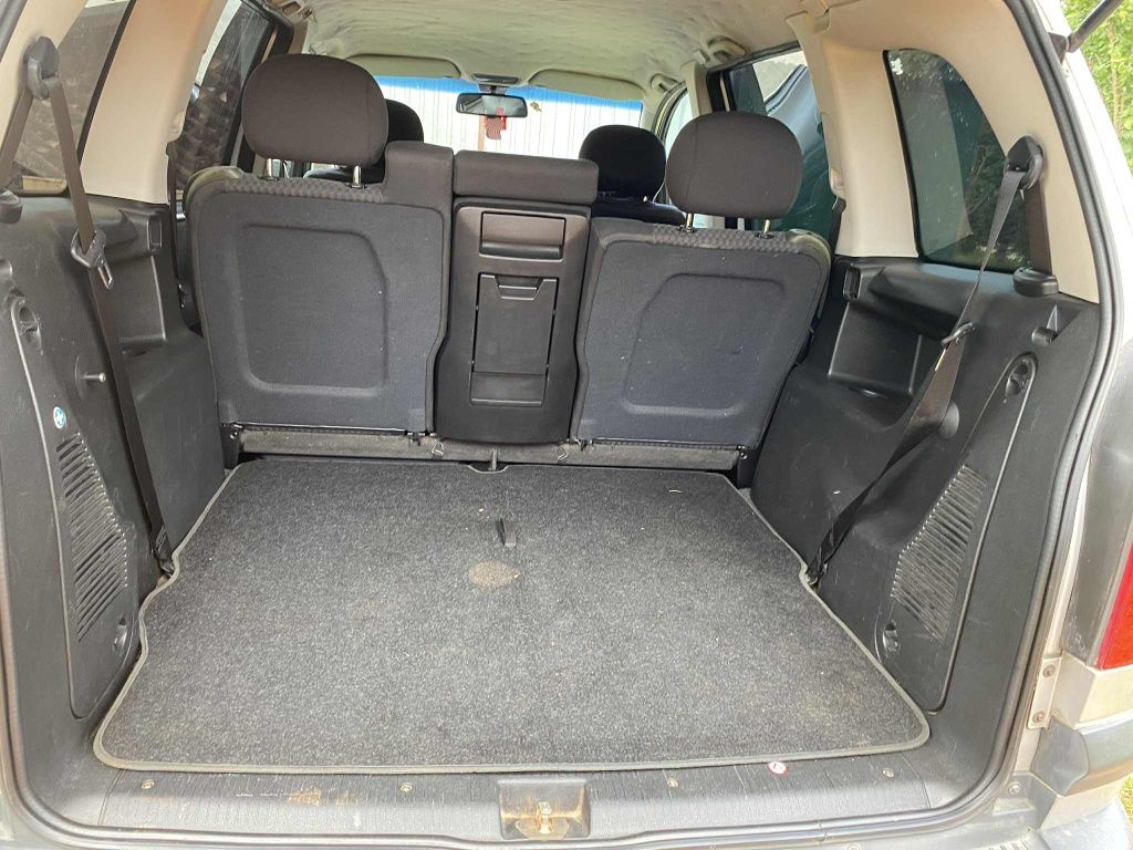 Sprzedam Opel Zafira A 2003 rok