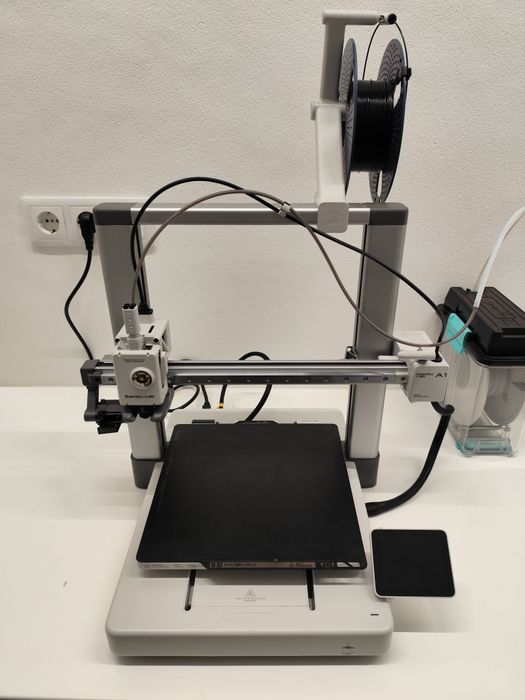 Impressora 3D Bambu Lab A1 mais acessórios