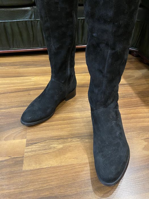 Продам жіночі шкіряні зимові чоботи