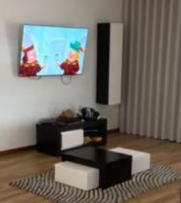 Conjunto de sala completo em madeira maciça