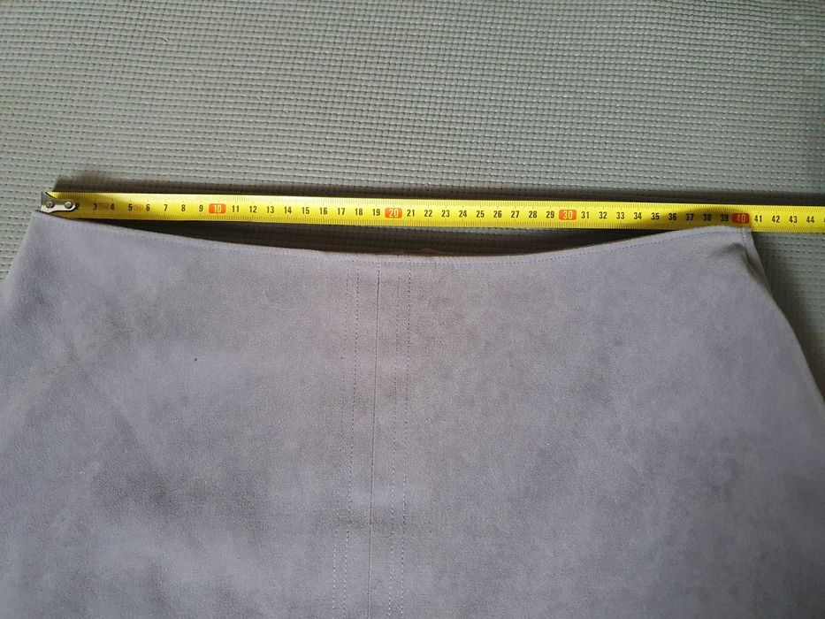 Szara mini spódniczka