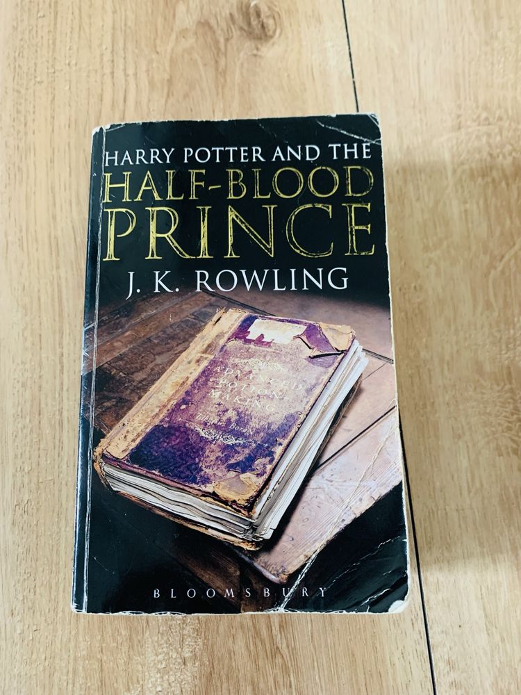 Harry potter half blood prince FIRST EDITION