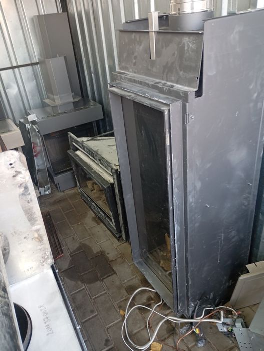 Gazowy kominek na butle 33kg 11kg wolnostojący pod zabudowę wiszący