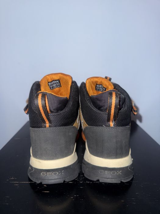 Ocieplane Sneakersy GEOX.