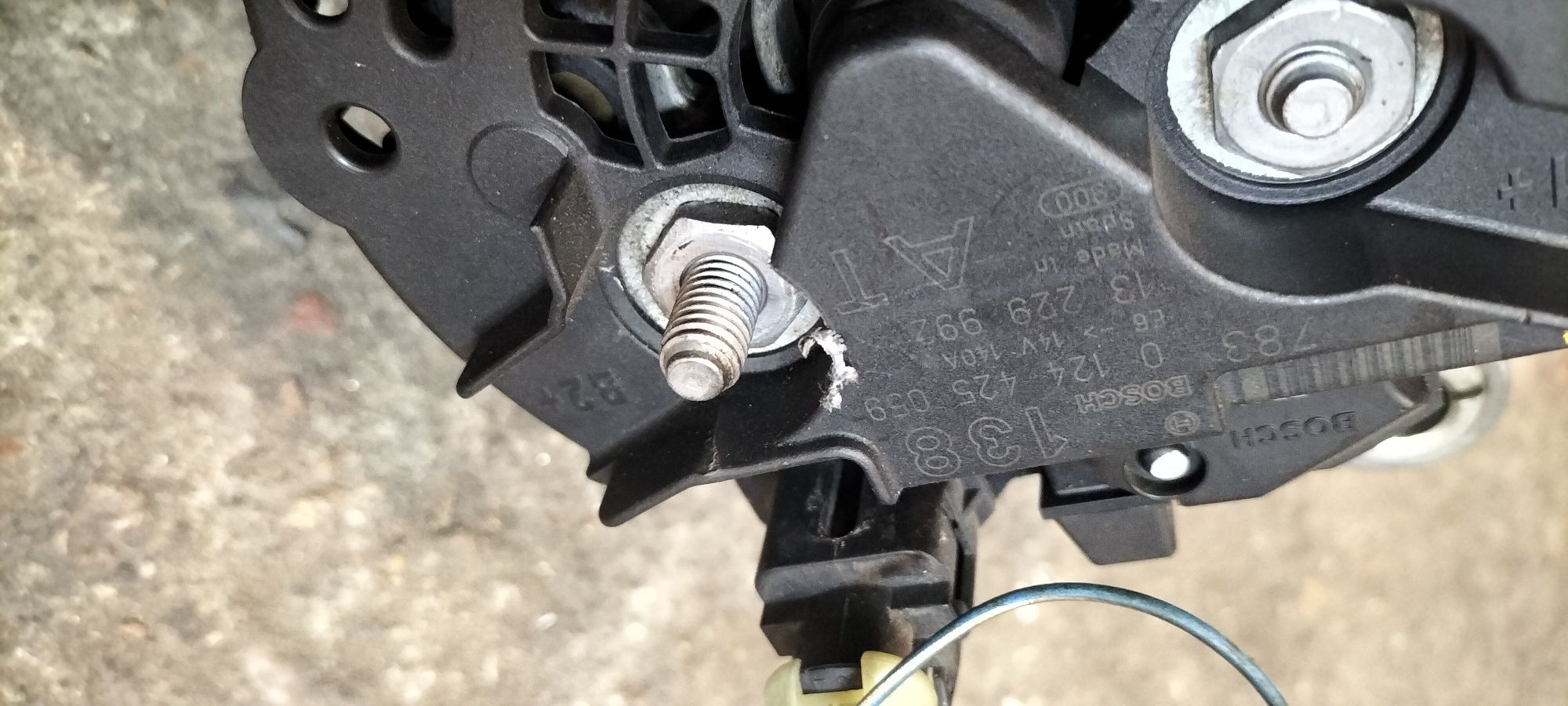 Alternator Vectra c signum 1.9 150km z19dth