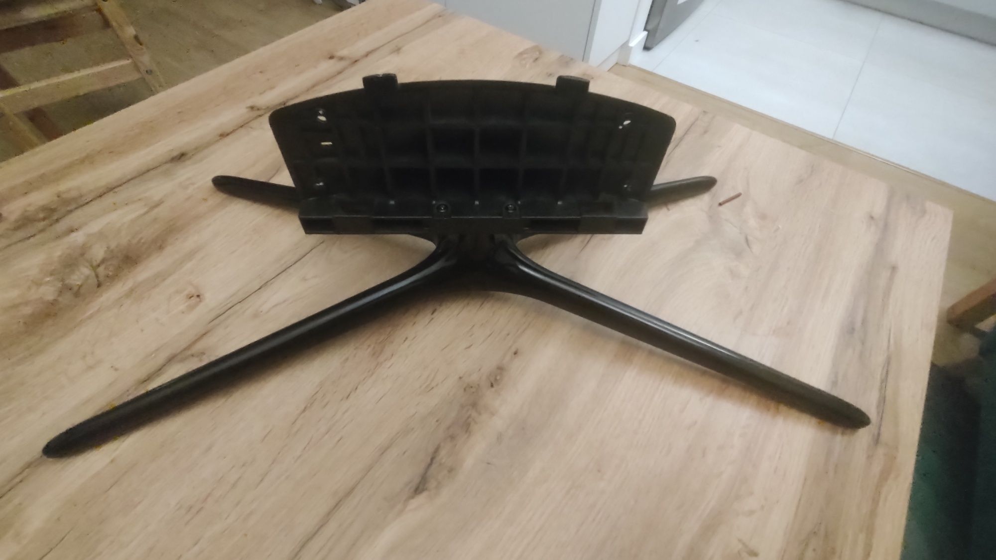 Stojak na telewizor Samsung