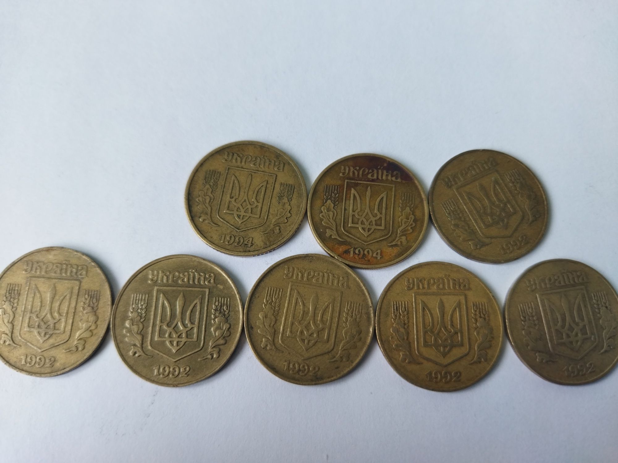 Продам монеты 25коп, 10коп 1992