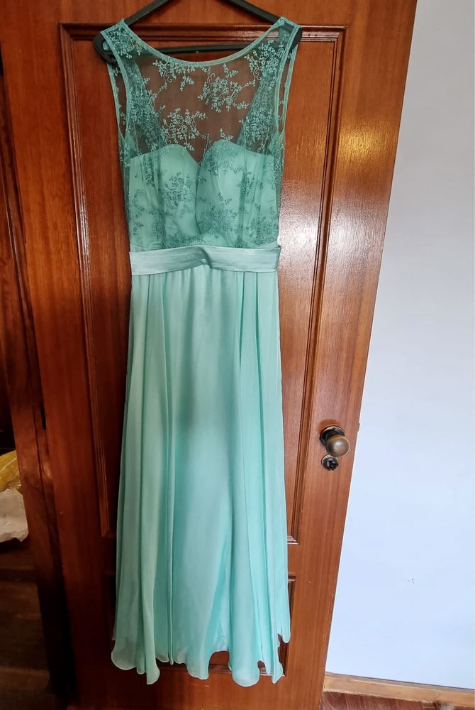 Vestido cerimónia comprido com renda