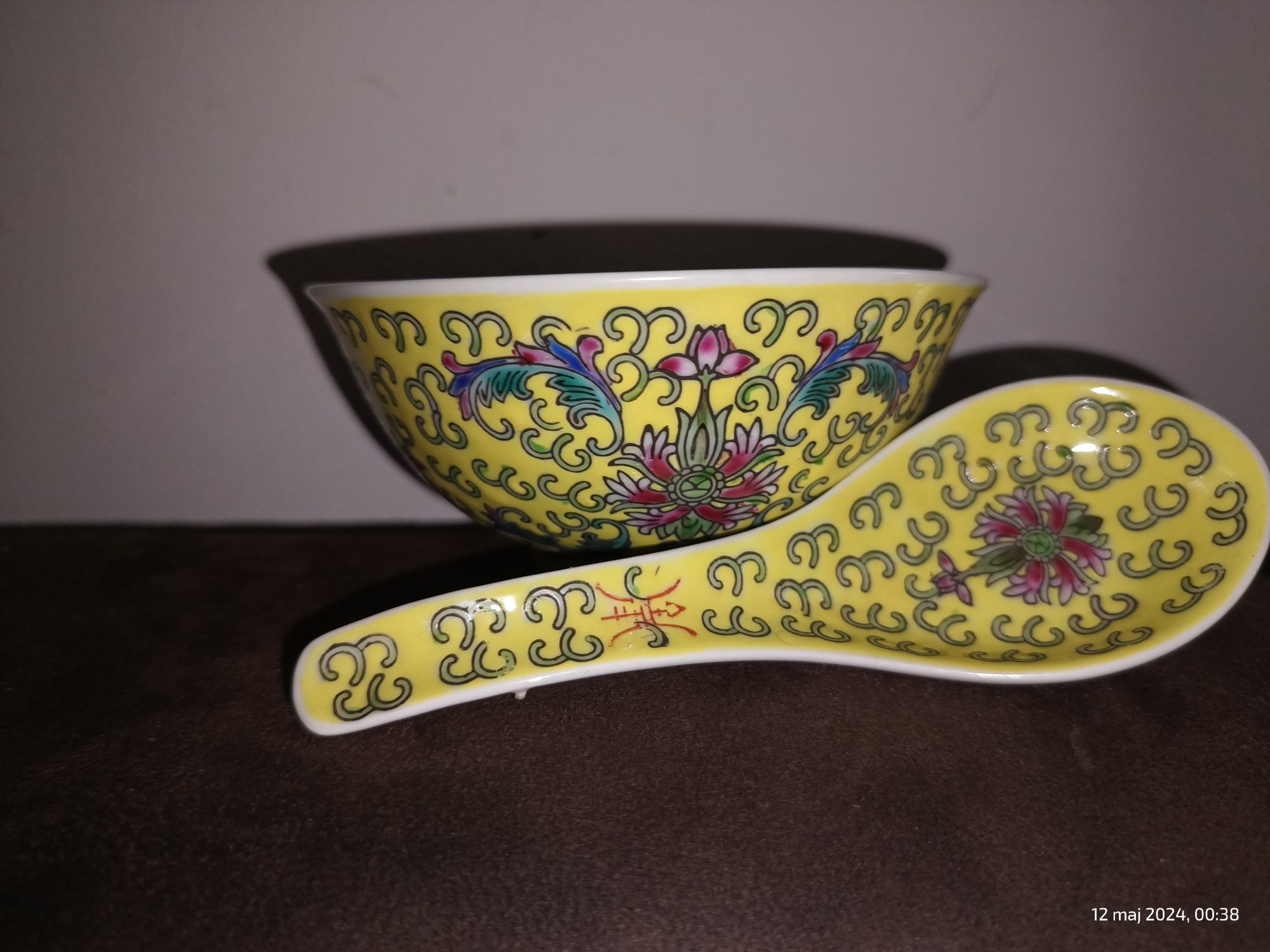 Komplet chińskiej porcelany miseczka+łyżeczka Sygnowane