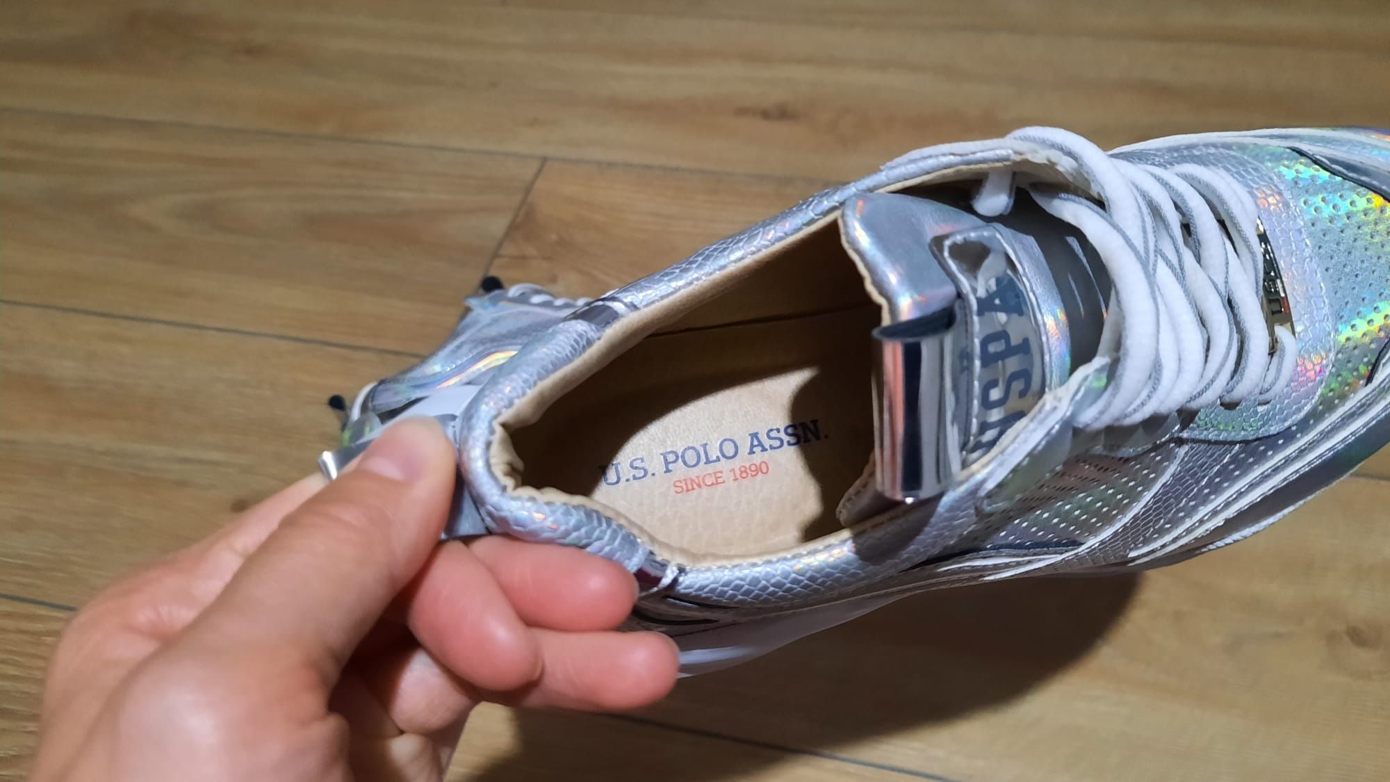 Buty damskie holograficzne USPA U.S. Polo Assn. Since 1890  rozmiar 38