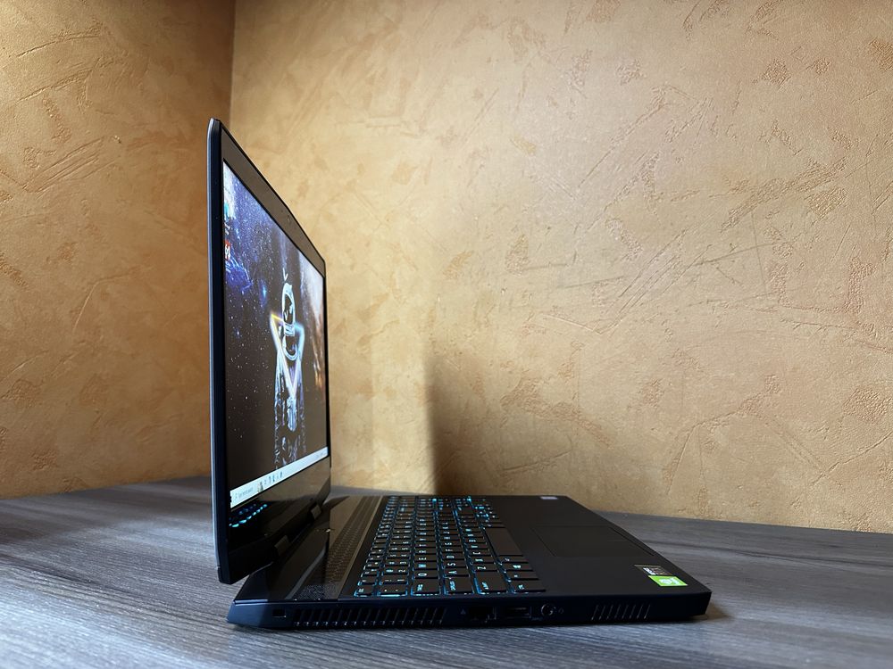 ТОП ІГРОВИЙ ALIENWARE(Core i7-9750/RTX2070 8GB/240HZ IPS/16D4/512SSD)