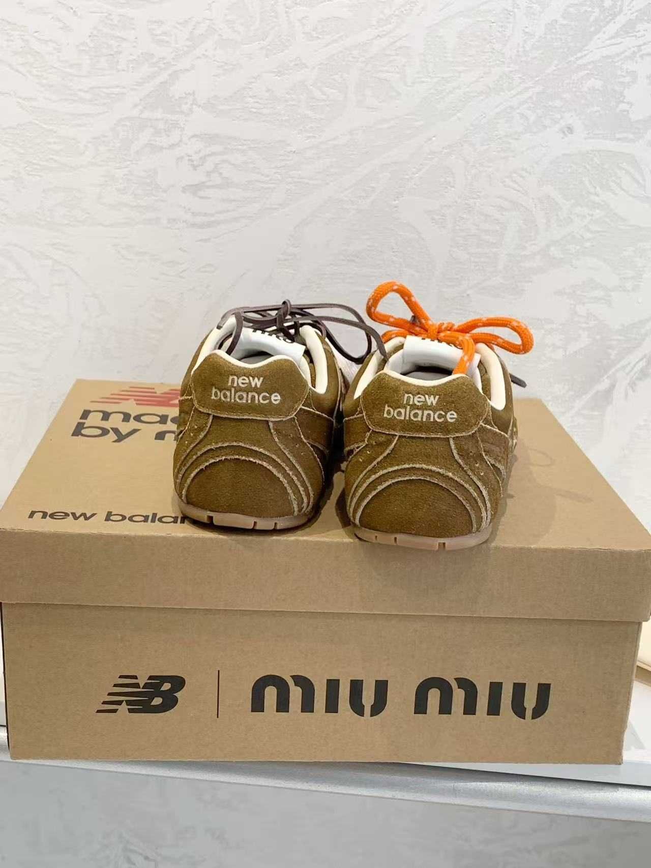 Buty NewBalance x  MIU MIU Moda Obuwie sportowe rozmiar.42
