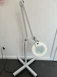 Lampa lupa kosmetyczna