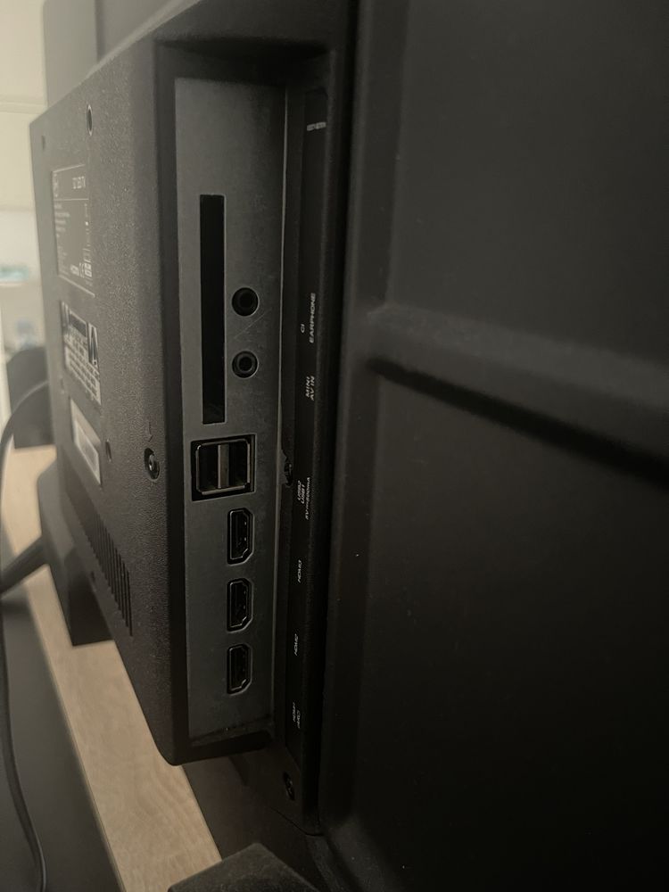 2 Televisao smart 32”