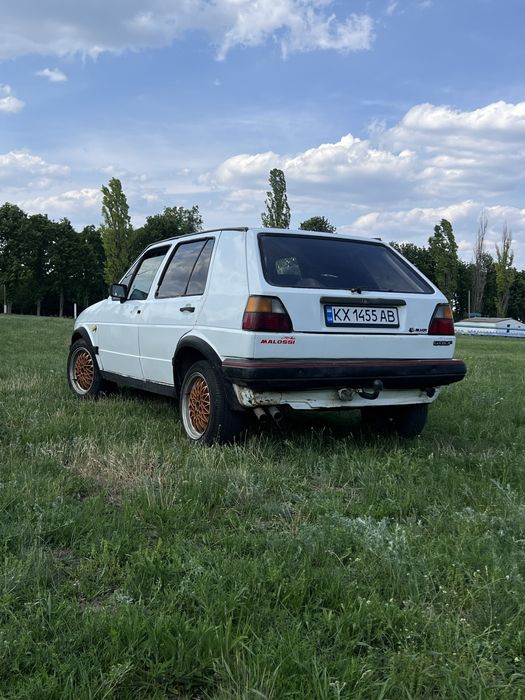 Volkswagen golf 2
