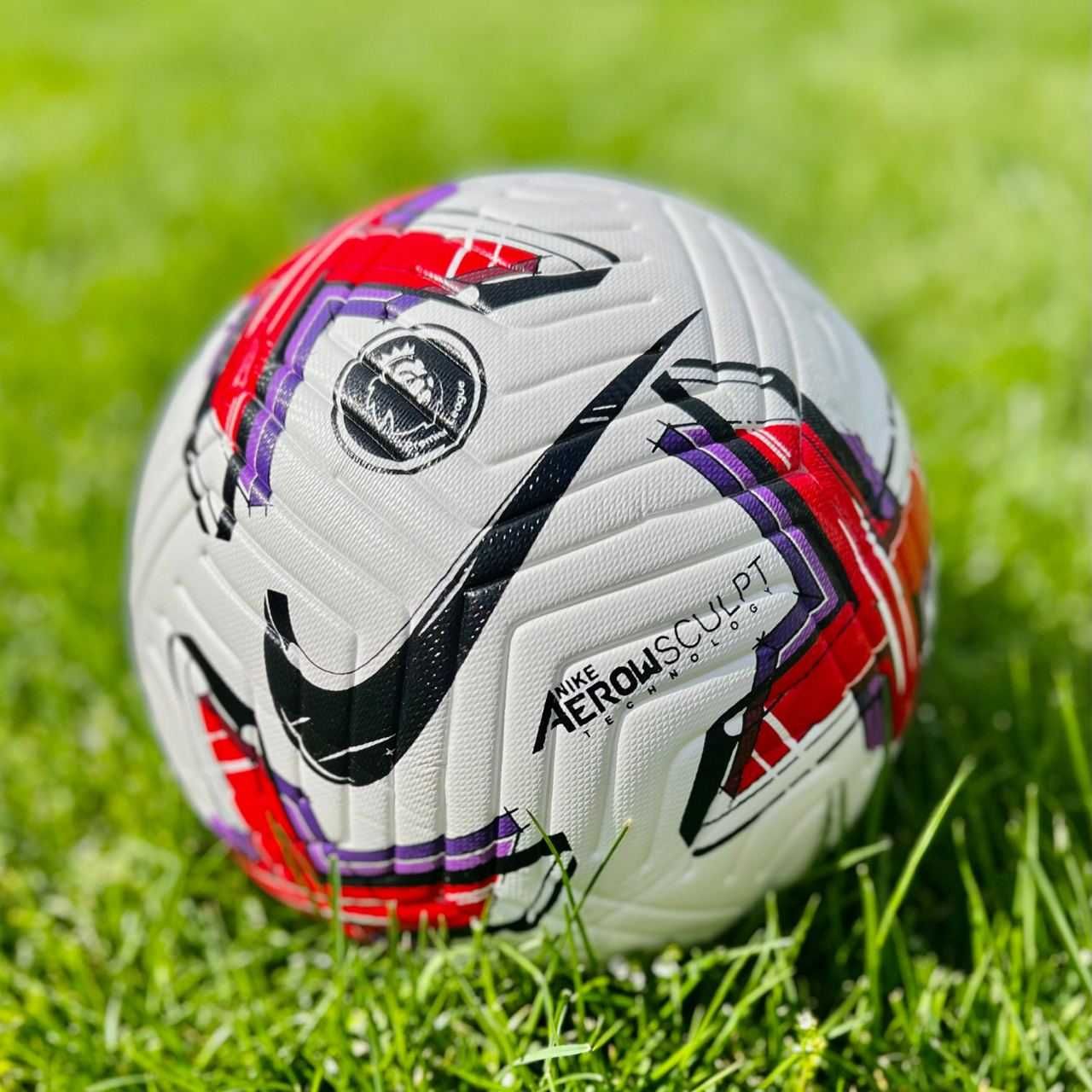 Футбольний мʼяч Nike Premier League Flight