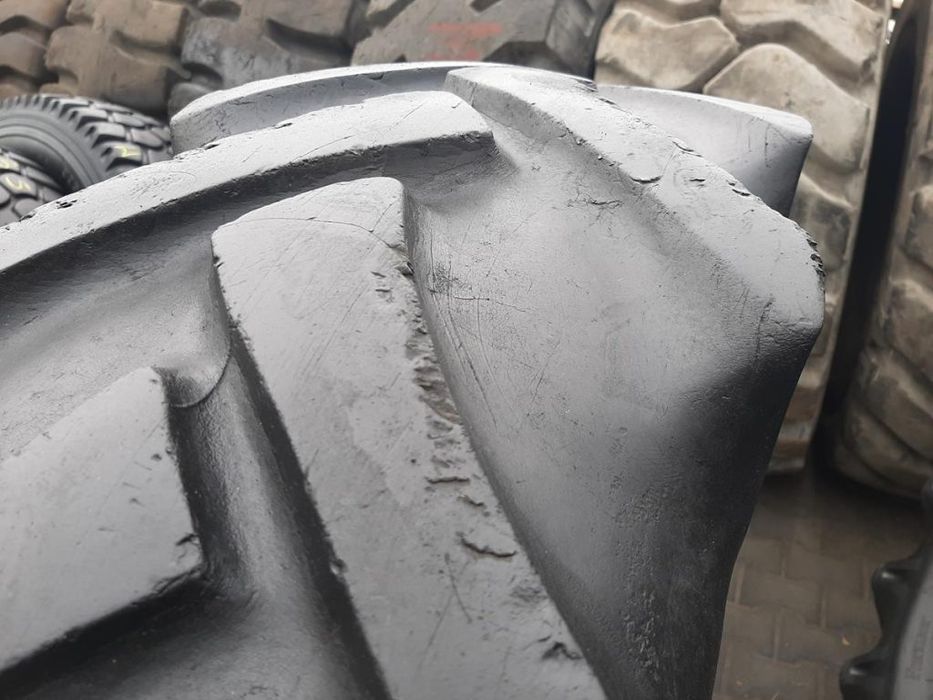 2x Opona używana rolnicza 14.9-30 ; 14.9R30 SEMPERIT 600zł(szt.) W4537