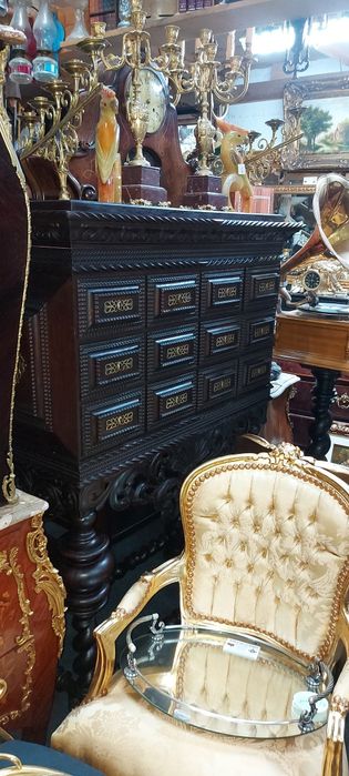 Móveis contadores (coloniais)