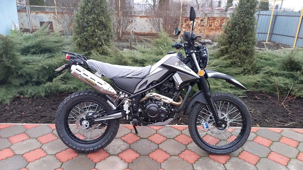 Продам новий мотоцикл SPARK SP250D-3 м-н" Мото-Рай", м.Синельникове.