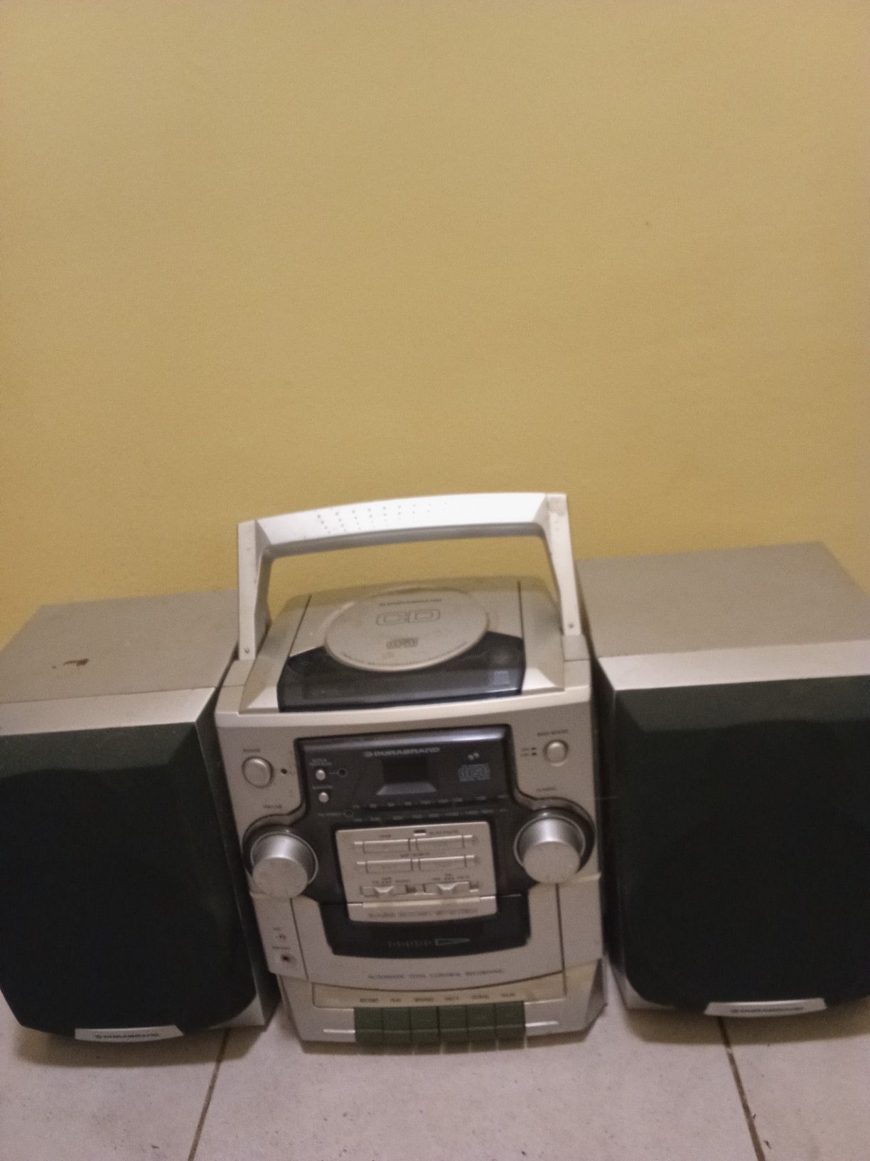 Radiomagnetofon szary