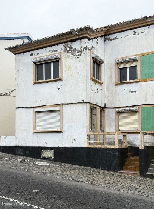 Moradia para Recuperação em Angra do Heroísmo