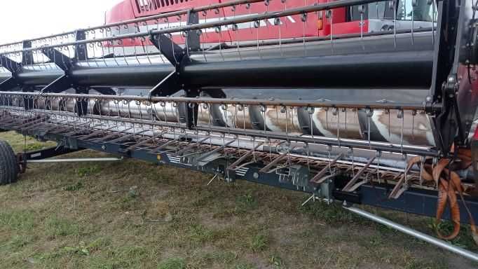 Kombajn zbożowy Massey Ferguson 7282 Centora