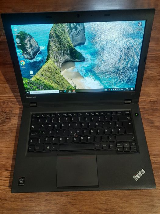 Продам ноутбук Lenovo l440, i5-4300, ddr3 8gb, ssd 120gb, full hd ips
