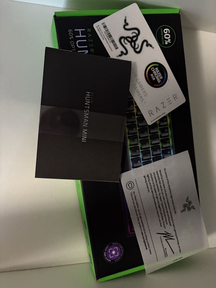 Klawiatura razer huntsman mini purple switch
