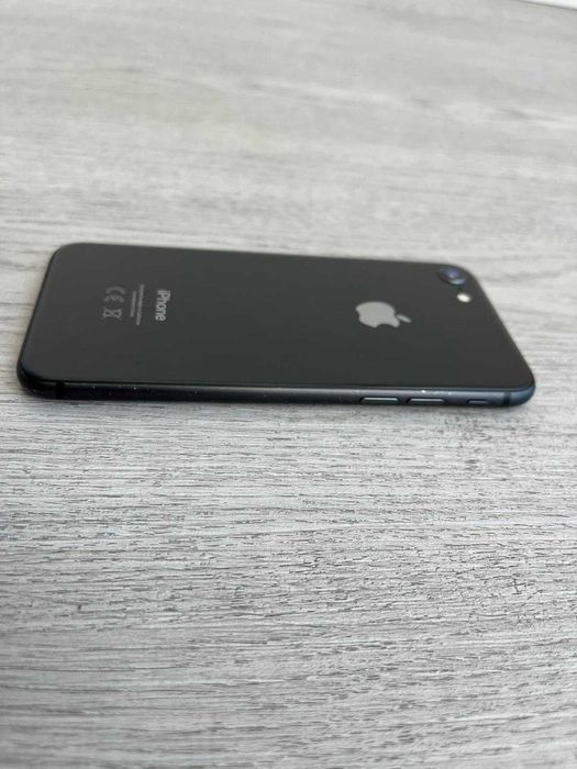Iphone 8 em boas condições