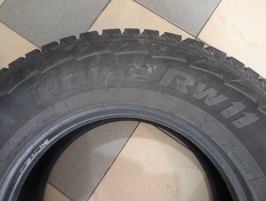 резина зима 265-70 R 17  HANKOOK