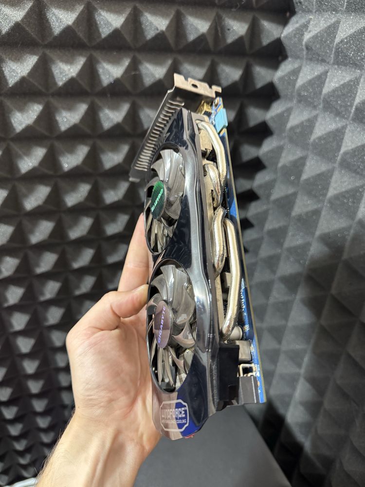 Видеокарта Nvidia GTX 560ti 1GB GDDR5 256bit