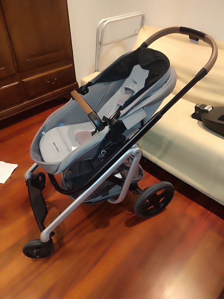 Carrinho de bebé Bebeconfort Lila + ovo + base isofix 2wayfix